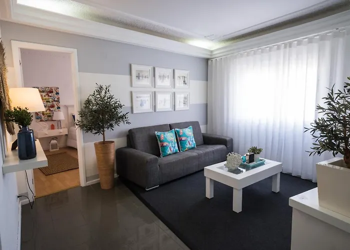 Casa Vó Minda - - Local Nazaré